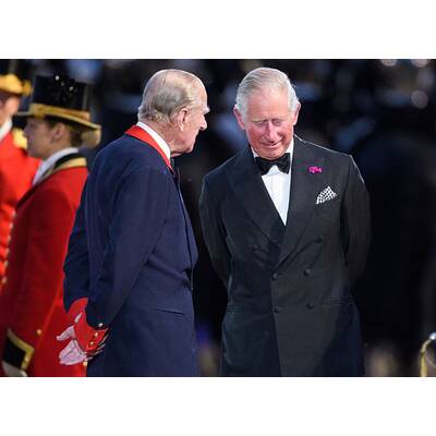 Die Queen feiert 90er mit den Stars