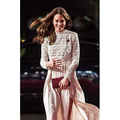 Herzogin Kate: Sexy Beinshow