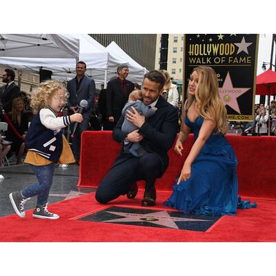 Blake Lively & Ryan Reynolds zeigen ihre süßen Töchter