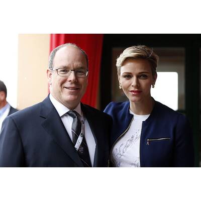 Fürstin Charlène & Albert turteln bei Tennisturnier