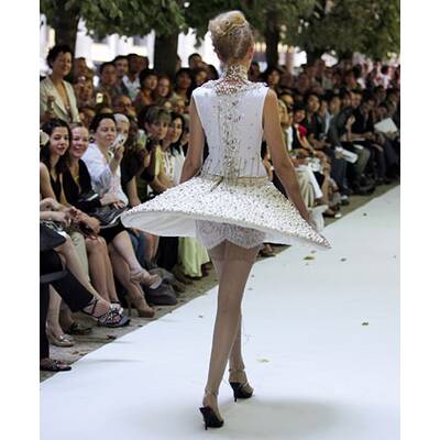 Paris Haute Couture Week, H/W 2010