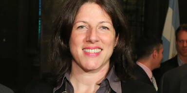 Nach Faymann-Kritik: SP&Ouml;ler fordern R&uuml;cktritt von Parteirebellin