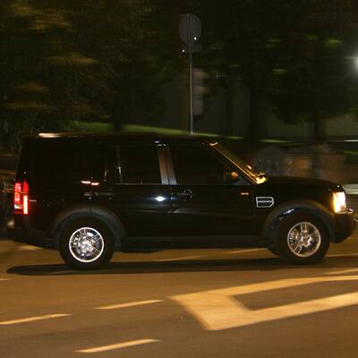 Karadzic nach Den Haag ausgeliefert