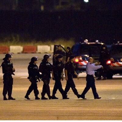 Karadzic nach Den Haag ausgeliefert