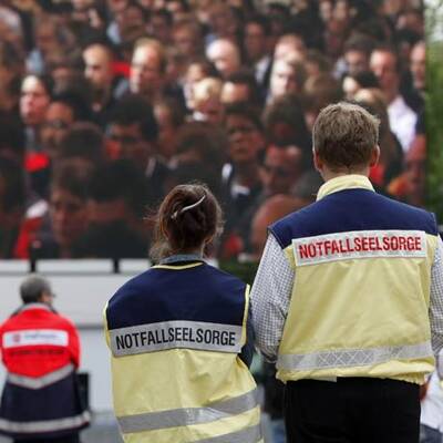 Gedenken an die 21 Todesopfer bei der Loveparade