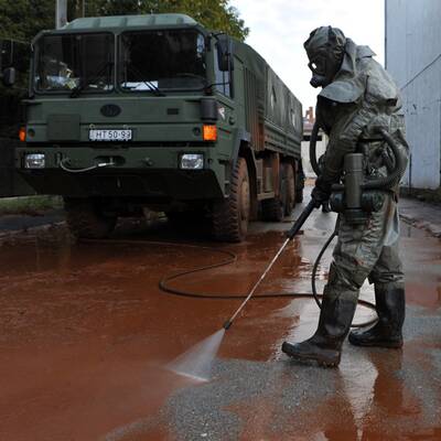 Schwerer Chemie-Unfall in Ungarn