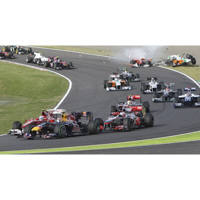 Horror-Crash: Massa räumt Liuzzi ab