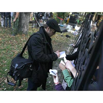 Brad Pitt: Setbesuch bei Angelina Jolie