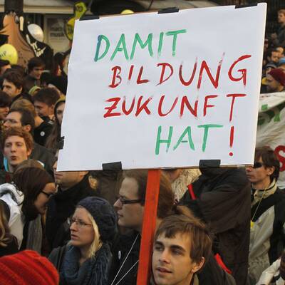 Demonstrationen für mehr Bildungsbudget