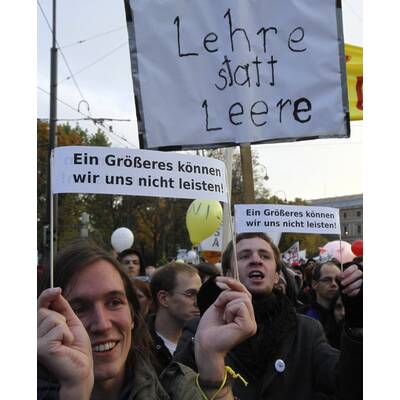 Demonstrationen für mehr Bildungsbudget