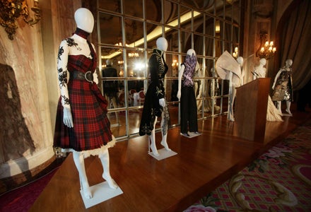 Alexander McQueen-Ausstellung 'Savage Beauty' in New York