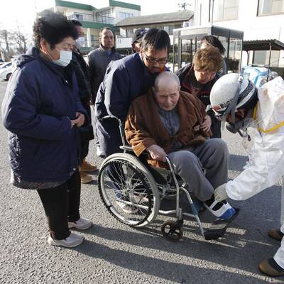Nach der Katastrophe sind Huntertausende auf der Flucht