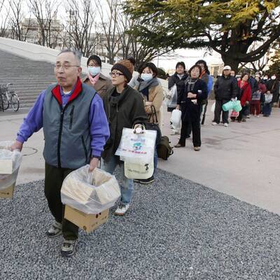 Nach der Katastrophe sind Huntertausende auf der Flucht