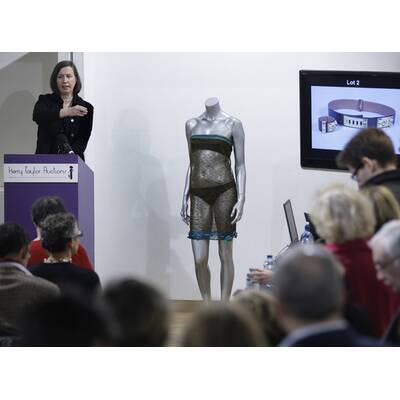 Kate Middletons Kleid wurde versteigert