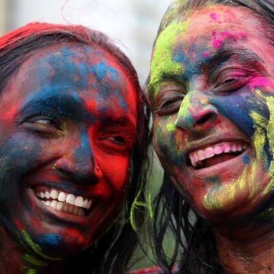 Buntes Treiben in Indien
