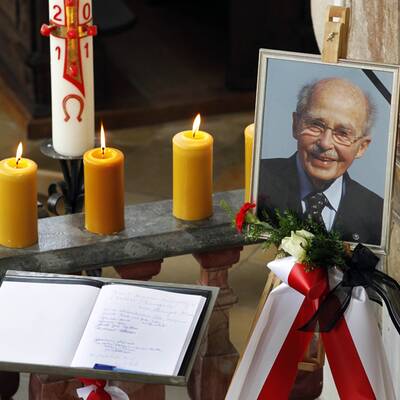 Hier wird Otto Habsburg aufgebahrt