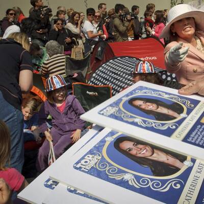 Kate und William heiraten: Fans vor der Westminster Abbey