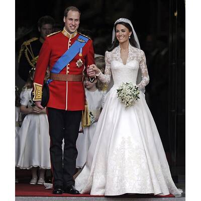 Herzogin von Cambridge: Kate in Traumkleid vor Traualtar