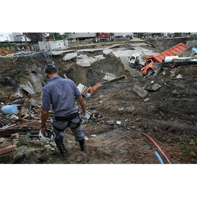 AP_brasilien_krater_4