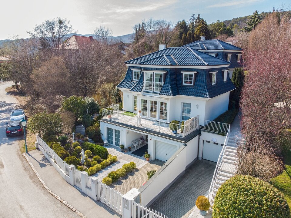 Rogers Villa in Baden