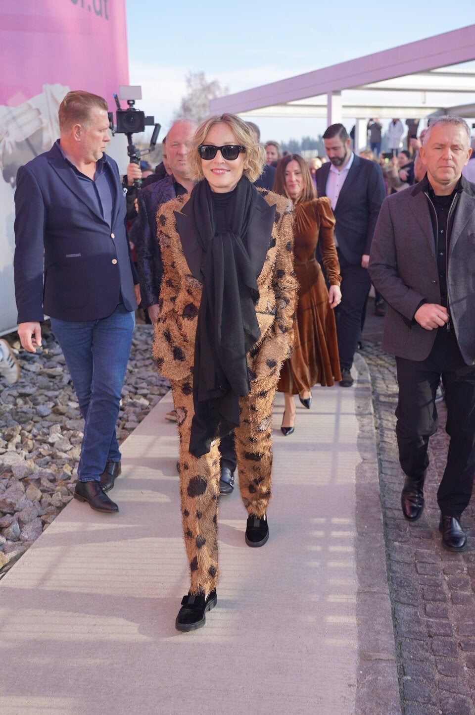 Sharon Stone bei ihrer Ankunft in St. Willibald.