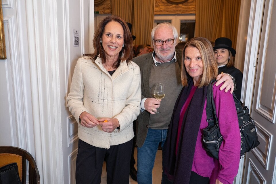 Michael Schottenberg mit Vera Russwurm und Barbara Stöckl.