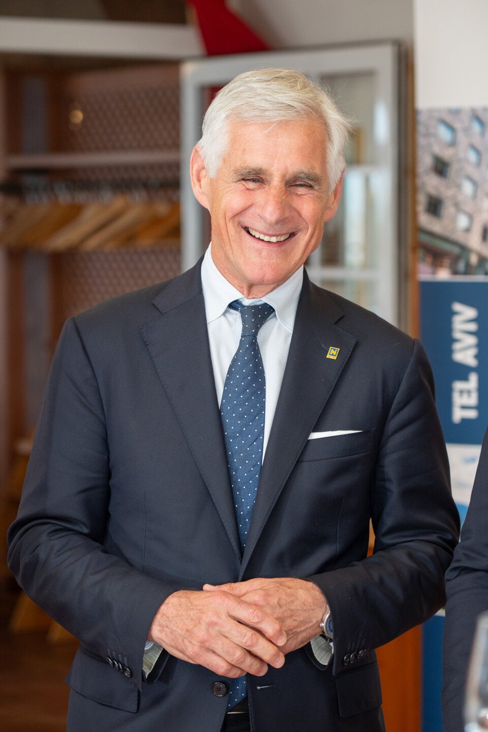 Michael Linhart