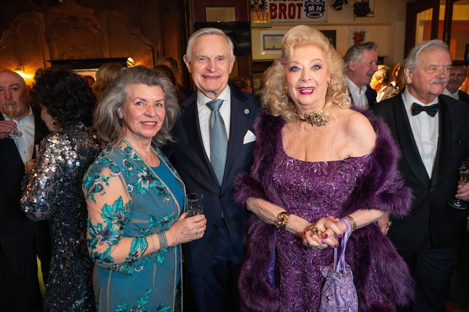 Christine Zach, Thomas Schäfer-Elmayer und Birgit Sarata.