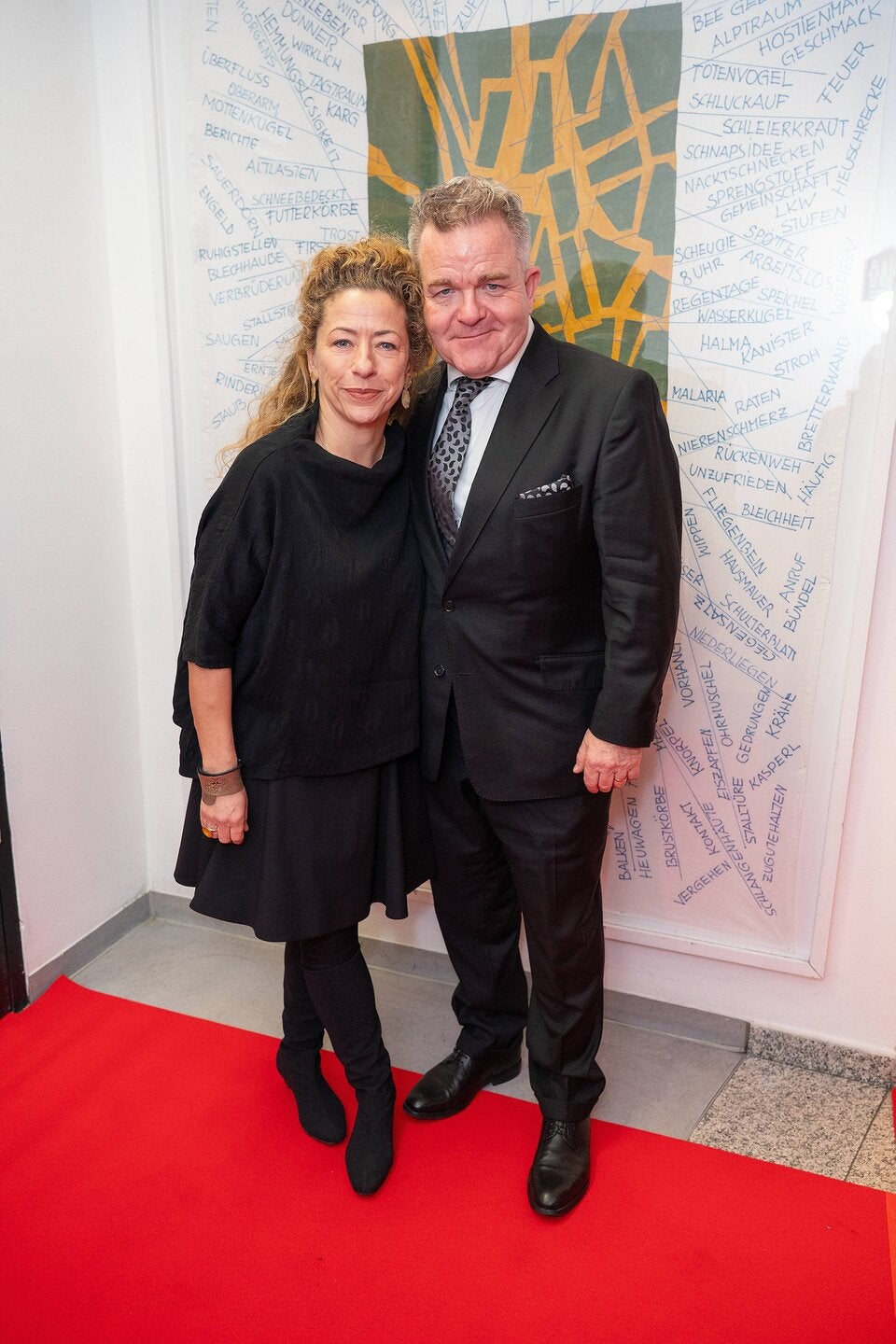 Carolin Piekos und Cornelius Obonya. 