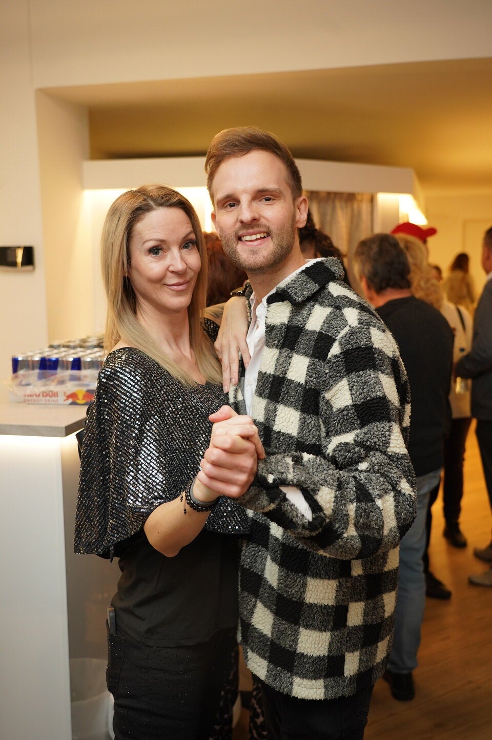 Herby Stanonik wagte ein Tänzchen mit Simone. 