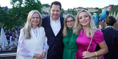 daniel serafin mit ORF-Ladys