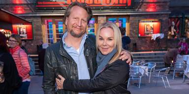 Sylvia Graf mit Ehemann Till.