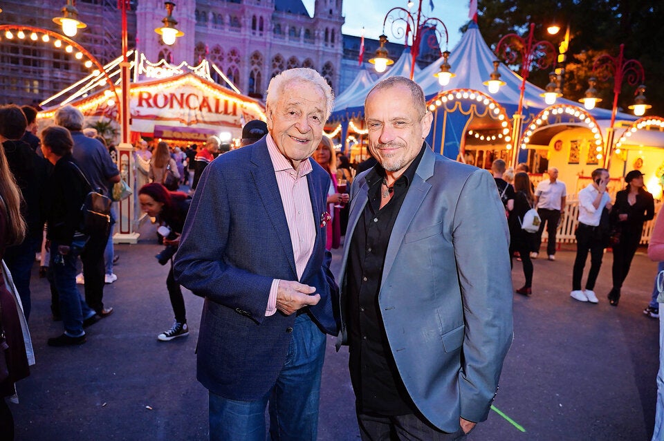 Roncalli: Lilis heiße Zirkus-Show