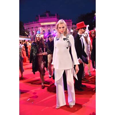 Best Dressed - Life Ball 2017