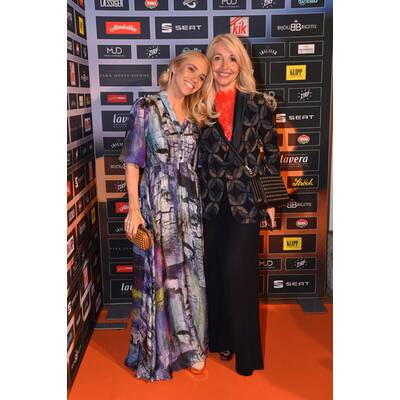 MADONNA Blogger Award 2018 - Orange Carpet