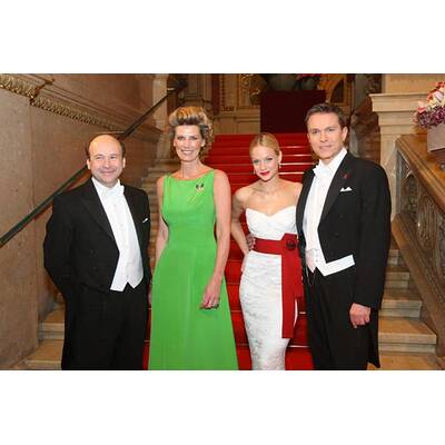 Opernball 2011: Alfons Haider, Barbara Rett