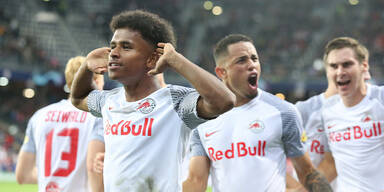 Adeyemi ballert Bullen auf Wolke sieben