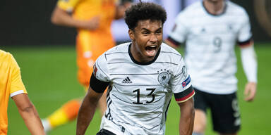 Top-Klubs stehen bei Adeyemi Schlange