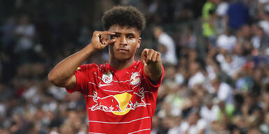 Salzbur-St&uuml;rmer Karim Adeyemi beim Jubel