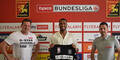 Admira-Trainer Andreas Herzog mit Neuverpflichtung Marlon Mustapha und Sportdirektor Marcel Ketelaer
