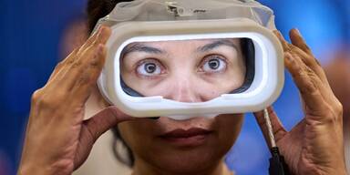 Brille aus Klosterneuburg soll Depressionen lindern