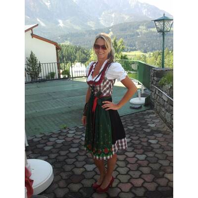 Voten Sie für das schönste Dirndl 