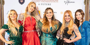 Kopie von Adriana, Hannah, Natalie Holzner, Sara de Blue & Beatrice Turin