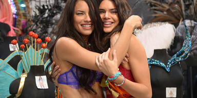 Adriana Lima Kendall Jenner
