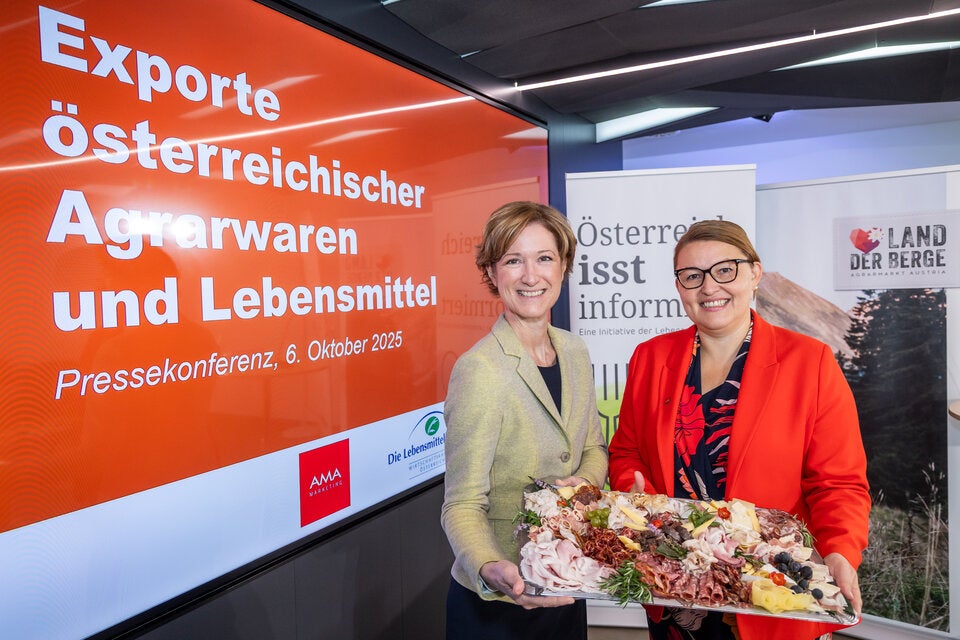 Katharina Koßdorff, Geschäftsführerin des Fachverbandes der Lebensmittelindustrie und Christina Mutenthaler-Sipek, Geschäftsführerin der AMA-Marketing