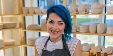 AlMasri Sirin, Keramikkünstlerin und Gründerin von ZOLTA Ceramics Studio