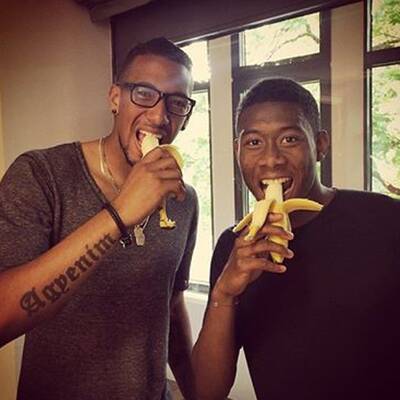 Austria Wiens Ola Kamara und James Holland