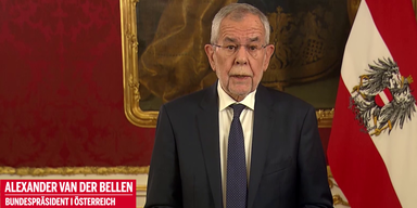 Alexander Van der Bellen.png