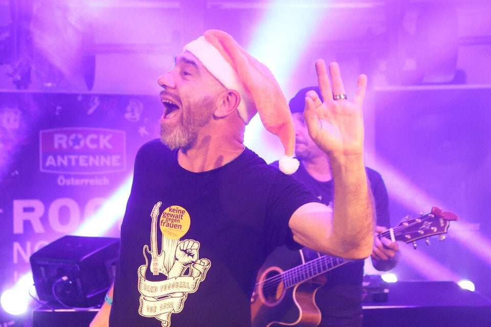 Alkbottle zünden 3 Weihnachts-Konzerte mit Wiener Version von „Last Christmas“