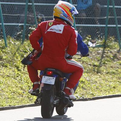 Kostet dieser Abflug Alonso den Titel?